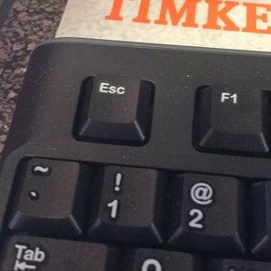 Meet your Posher, Candas